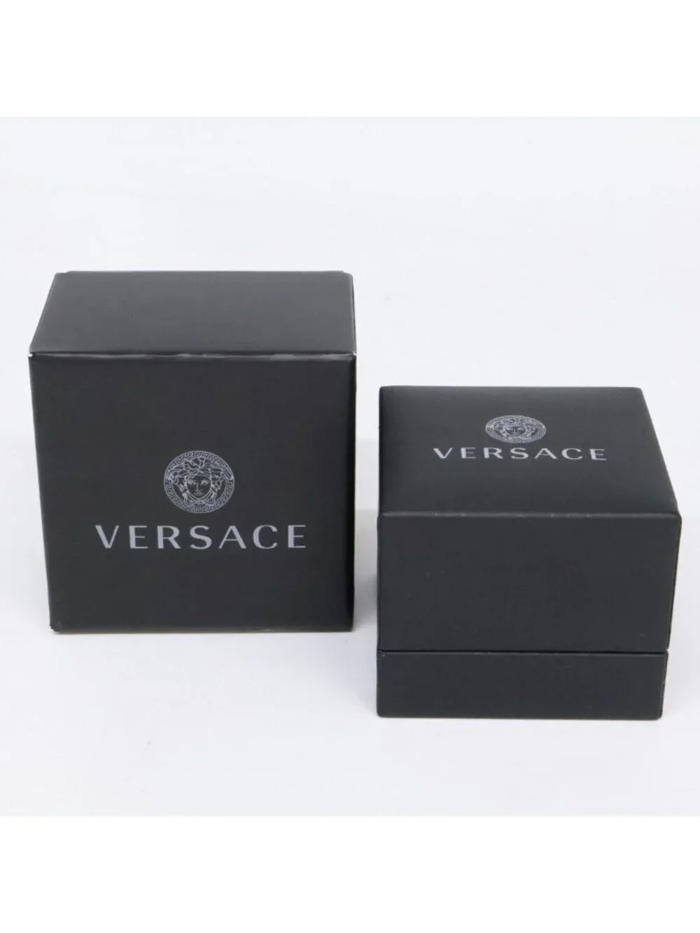 Versace Medusa Square Western 19 No 18 Ring